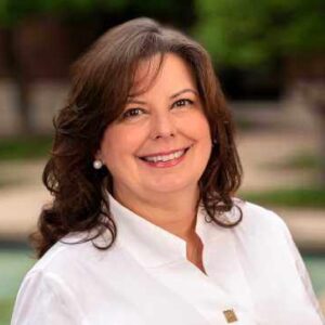 Profile photo of Tina Bennett-Burton