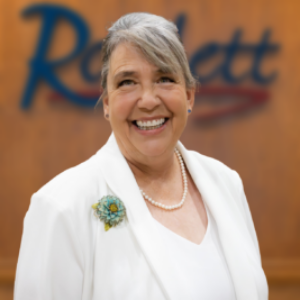 Profile photo of Elise Bowers