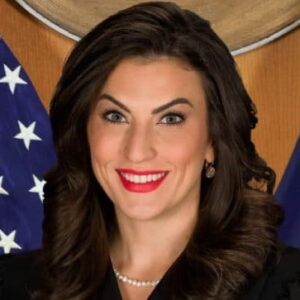 Profile photo of Lindsey Wynne