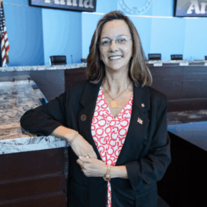 Profile photo of Kelly Patterson-Herndon